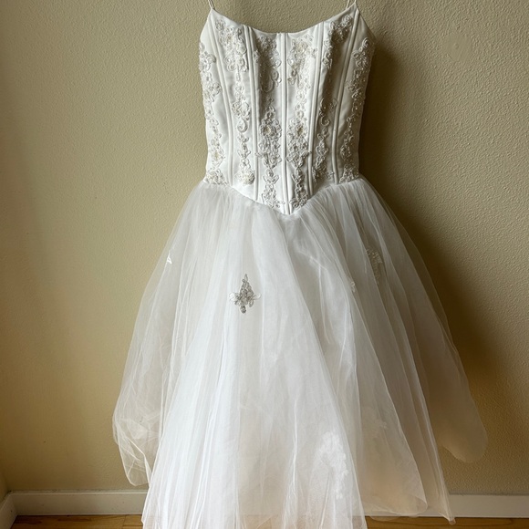 Formal White Embroidered Dress - Picture 2 of 7